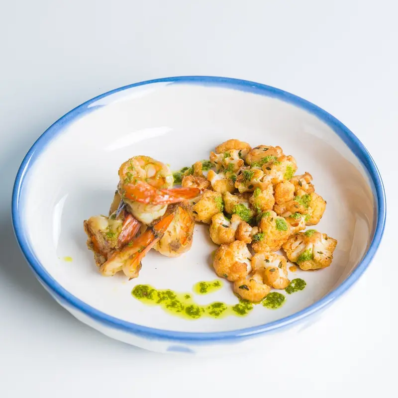 Pepper shrimp with roasted cauliflower